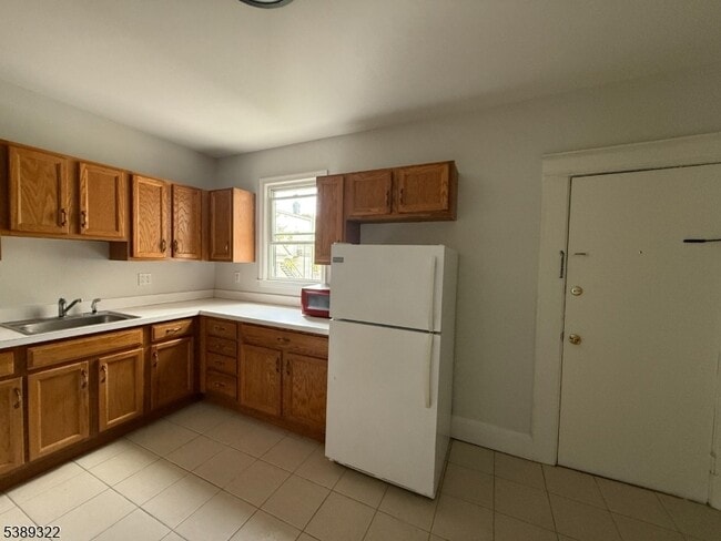 Photo - 137 Valley Rd Unit 2