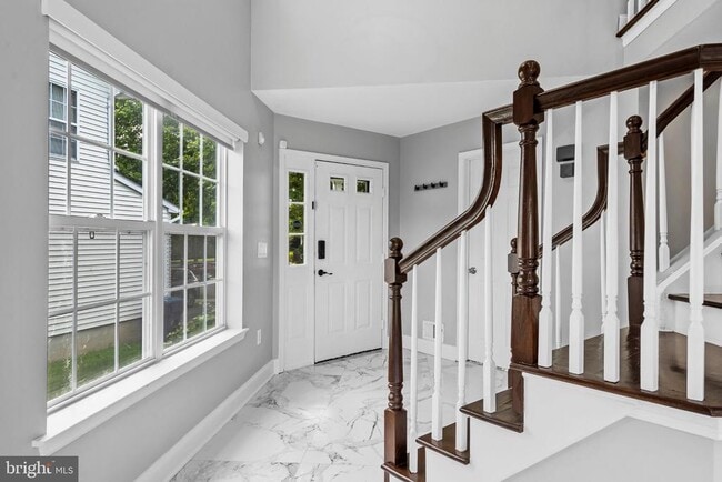 Photo - 98 Canal View Dr