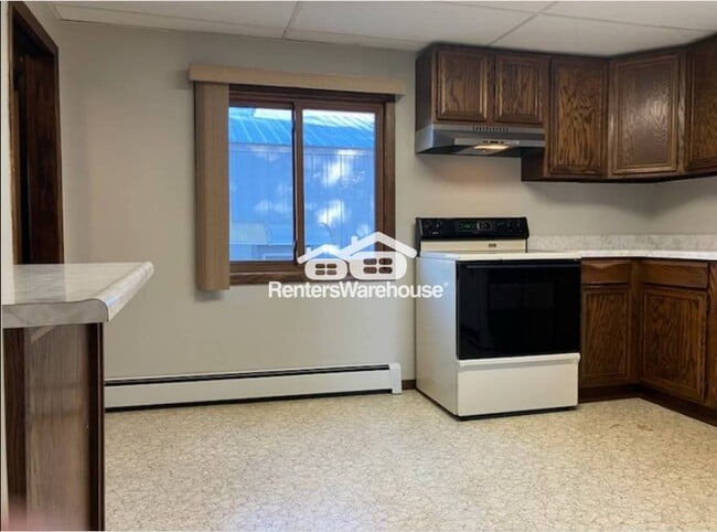 Photo - S504 Newman Ave