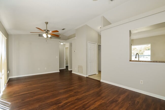 Photo - 12148 Woodglen Cir