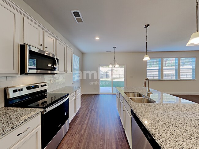 Photo - 1130 Bentley Pk Dr