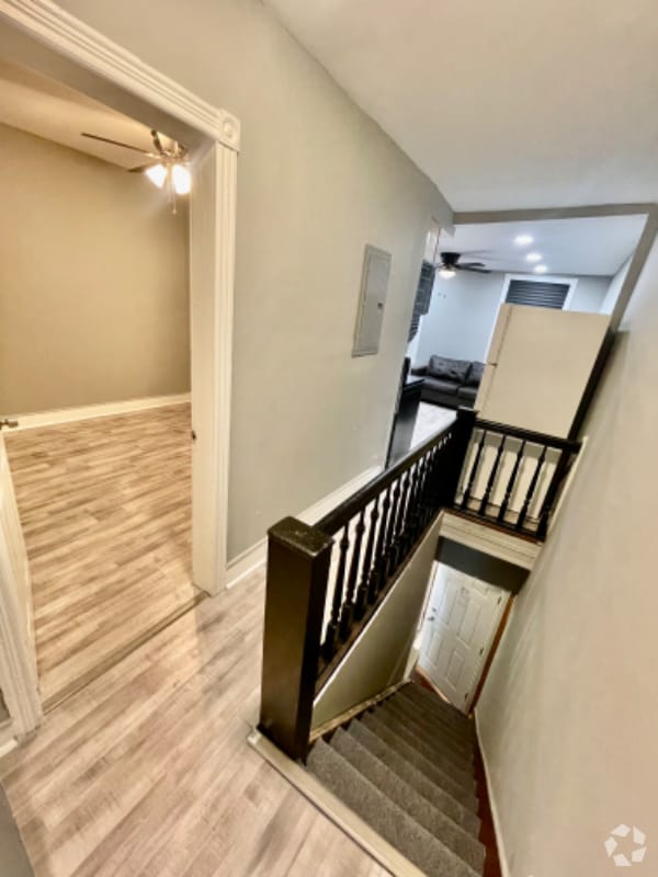 Building Photo - 2513 N 28th St Rental