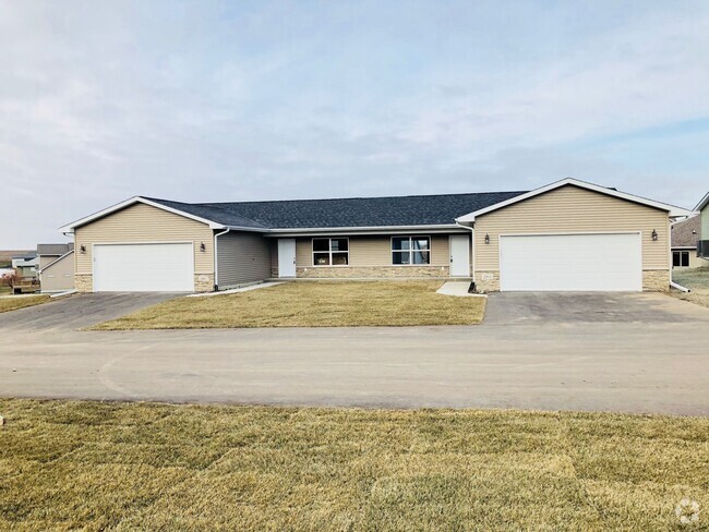 Building Photo - Modern Elegance Beckons at Summerland Park... Rental