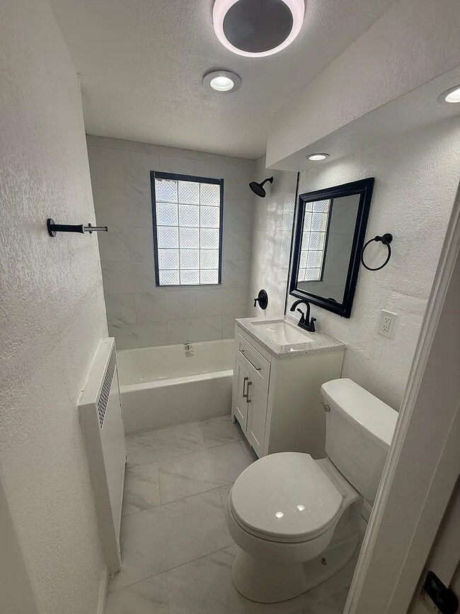 Photo - 6608 W 54th St