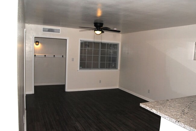 Photo - 3706 Rampart St