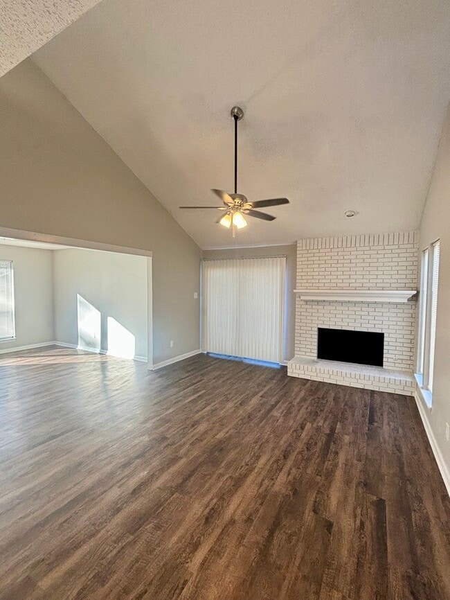 Photo - 14218 High Point Dr