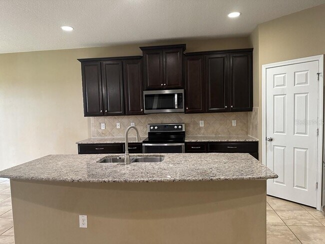 Photo - 3034 Winglewood Cir