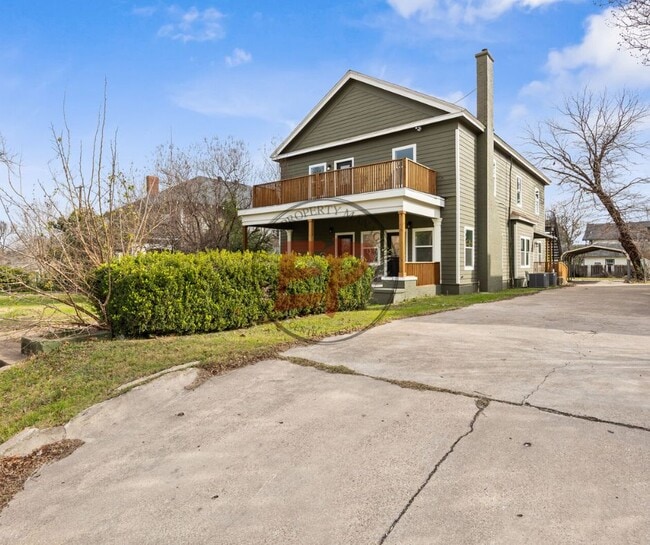 Photo - 2208 Gorman Ave