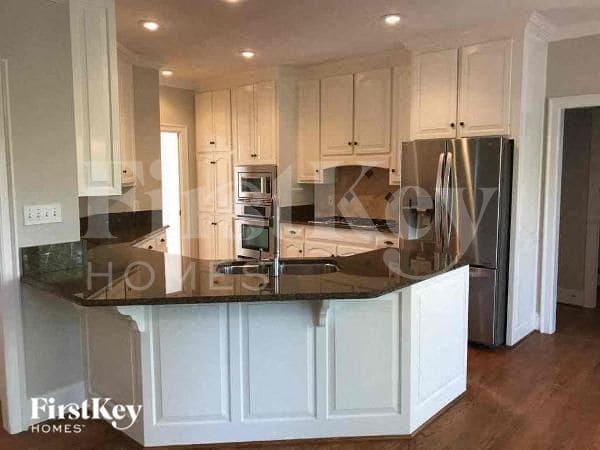 Photo - 2927 Berwick Ln