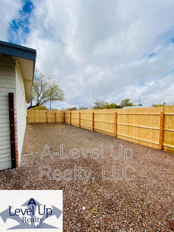 Photo - 1854 N 5th Ave