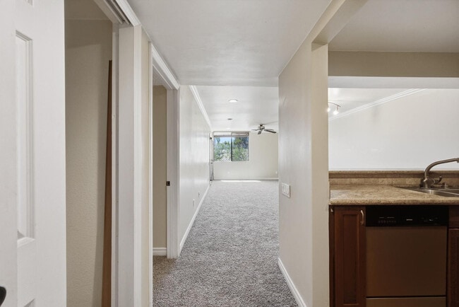 Photo - 4120 N 78th St Unit Apt 219