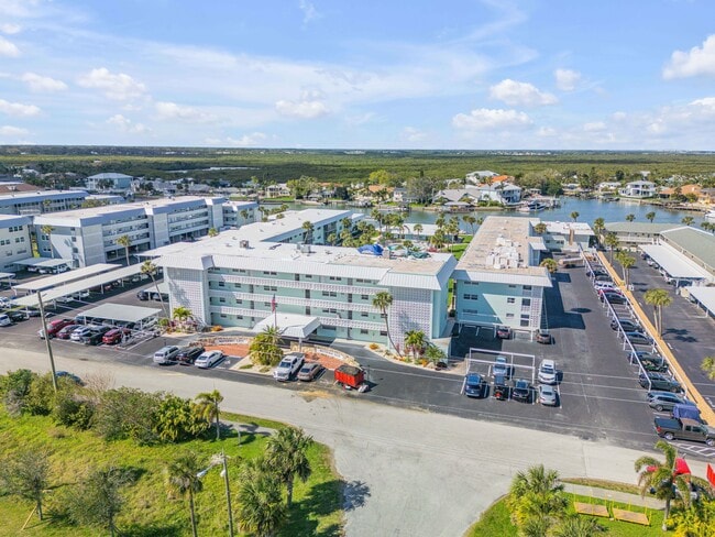 Photo - 325 N Causeway Unit Waterway East D304