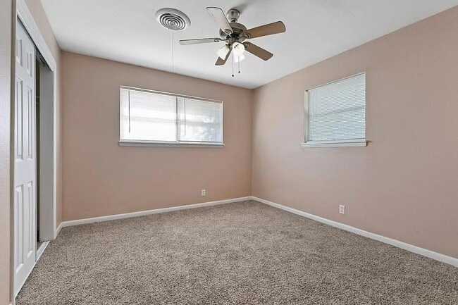 Photo - 5720 Wharton Dr