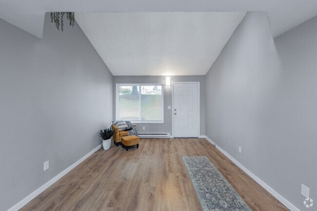 2BR, 1BA - 743SF - Living Room