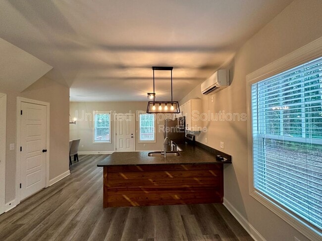 Photo - 70 Arlene Dr