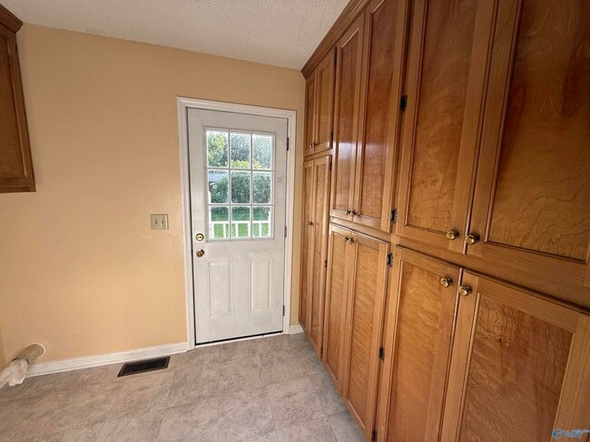 Photo - 314 Beverly St
