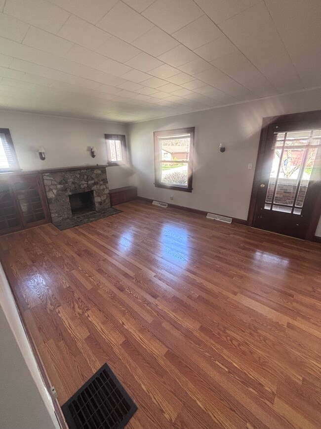 Sala de estar - 2617 Peach Ln