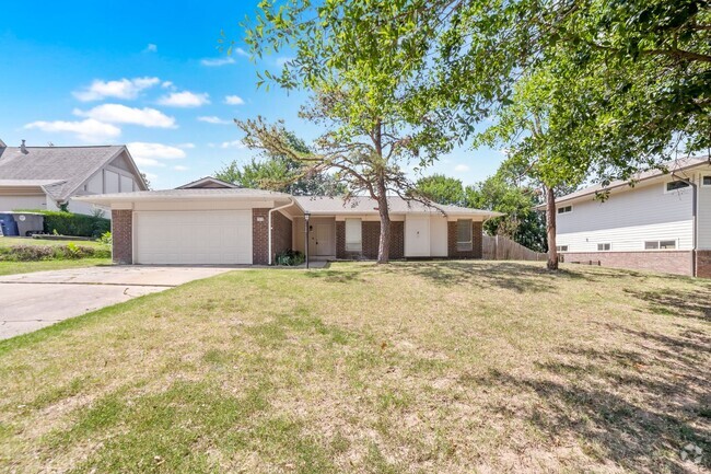 Building Photo - Remodeled 4 Bedroom in the Heart of Tulsa Rental