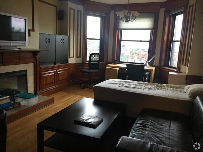 Building Photo - 466 Commonwealth Ave Rental