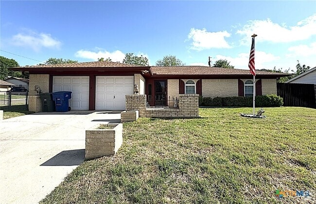 Building Photo - 1613 Velma Ave Rental