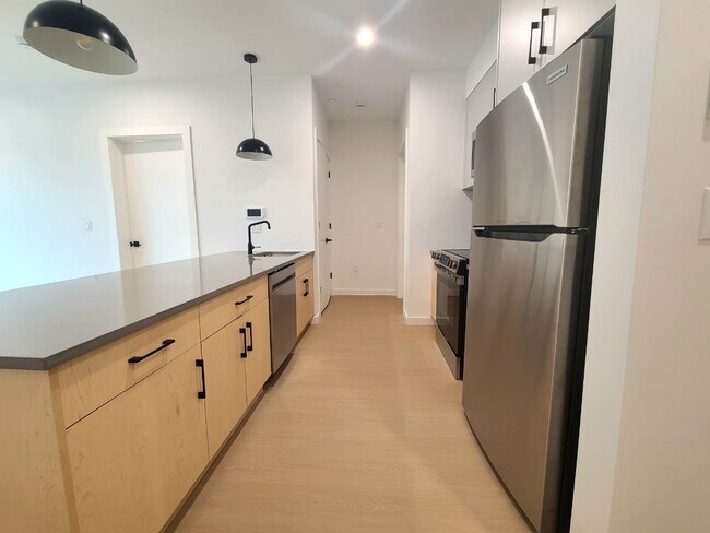 Photo - 75 Webster St Unit 2