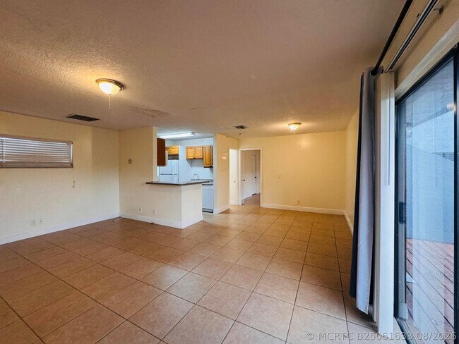 7 Crossings Cir Unit G