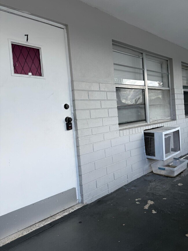 Photo - 126 Cleveland St Unidad 7