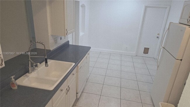 Photo - 9507 NW 80th Ct