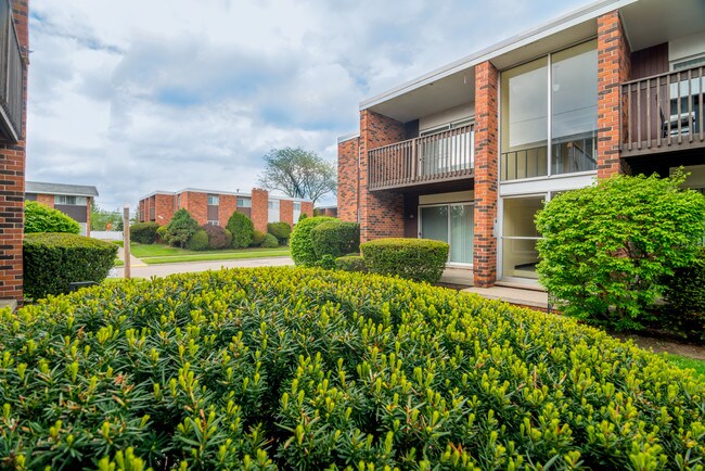 Carriage House Apartments