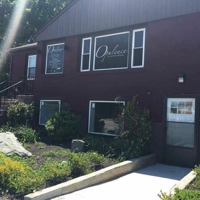 Building Photo - 786 Atwood Ave Rental