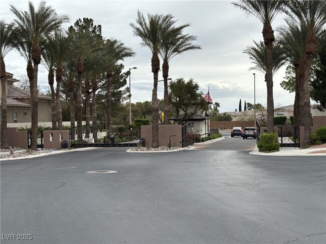 Photo - 10305 Orkiney Dr House
