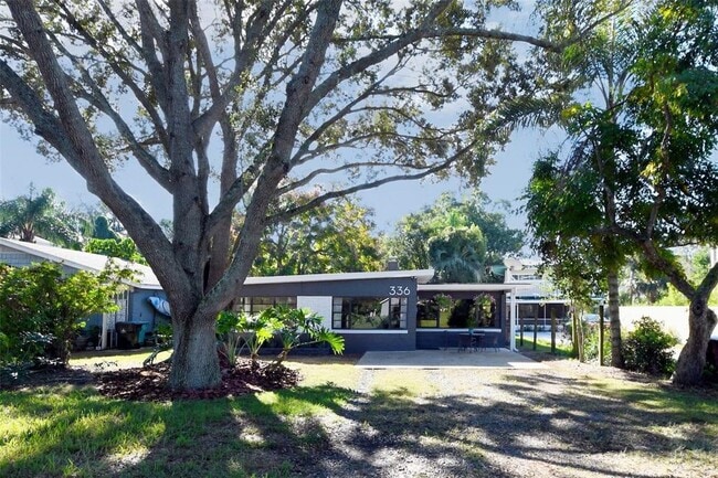 Building Photo - 336 Bunker Pl