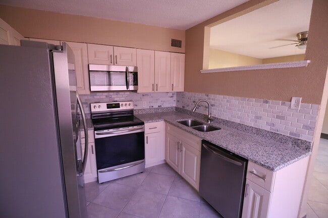 Photo - 4124 Flamingo Dr