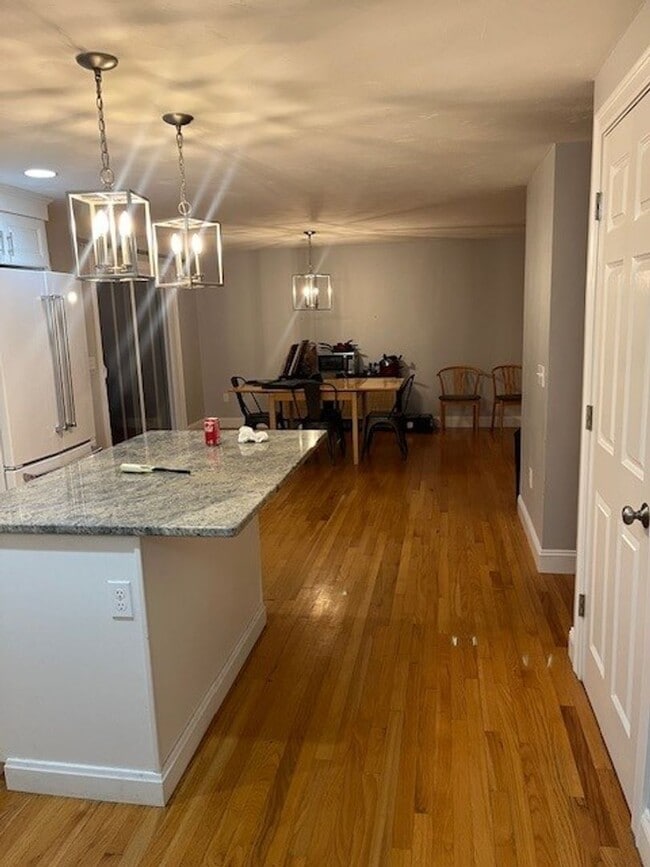 Photo - Executive 3br / 2.5 ba home in Middleboro