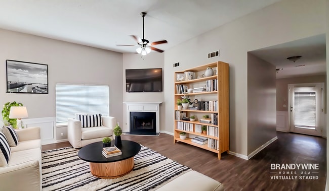 Photo - 8702 Goswell Dr