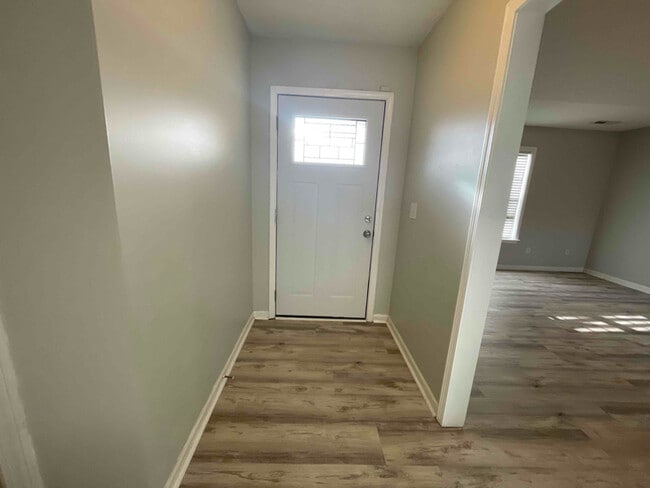 Photo - 109 Ketchitan Ct