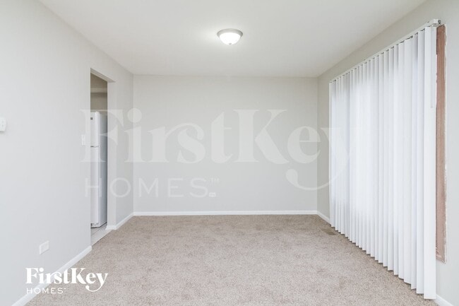 Photo - 1253 W 187th St