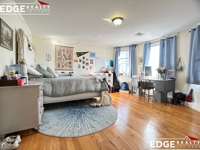 Photo - 107 Fisher Ave Unit 1