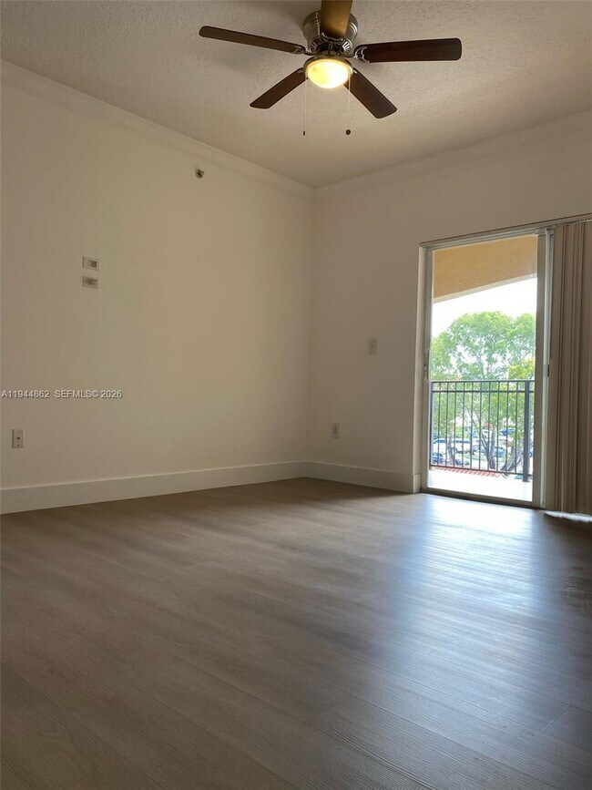 Photo - 220 SW 116th Ave Unit 15303