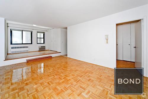 Building Photo - 85 Eighth Avenue Unit 5K Rental