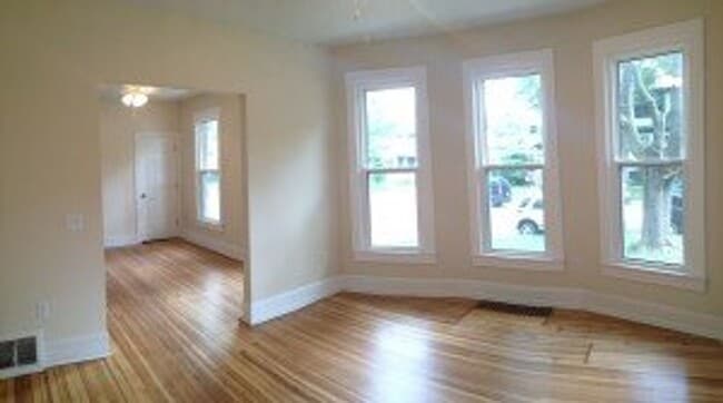 Photo - 200 S Mills St Unit 200-1