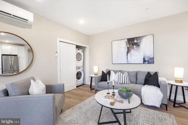 Photo - 6712 Ridge Ave Unidad 304