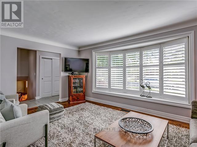 Photo - 273 Kenwood Ave