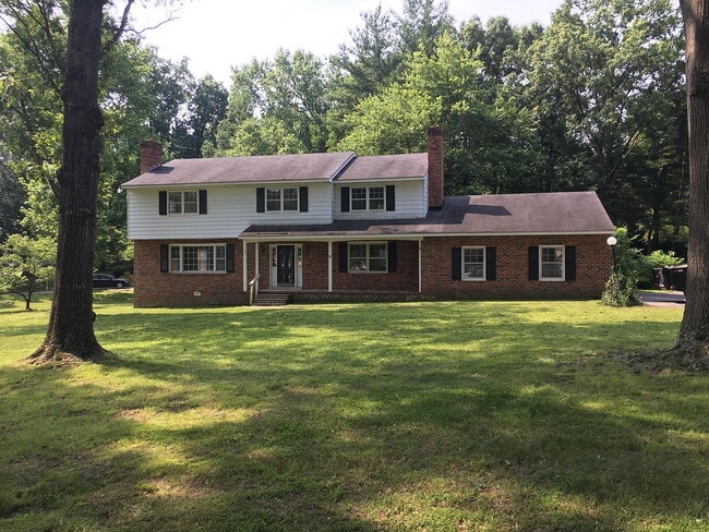 Building Photo - SINGLE FAMILY HOME.
