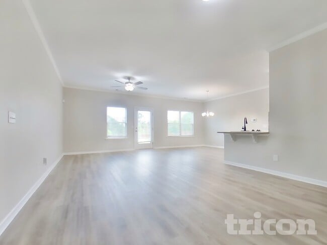 Photo - 45 Oak Hollow Way