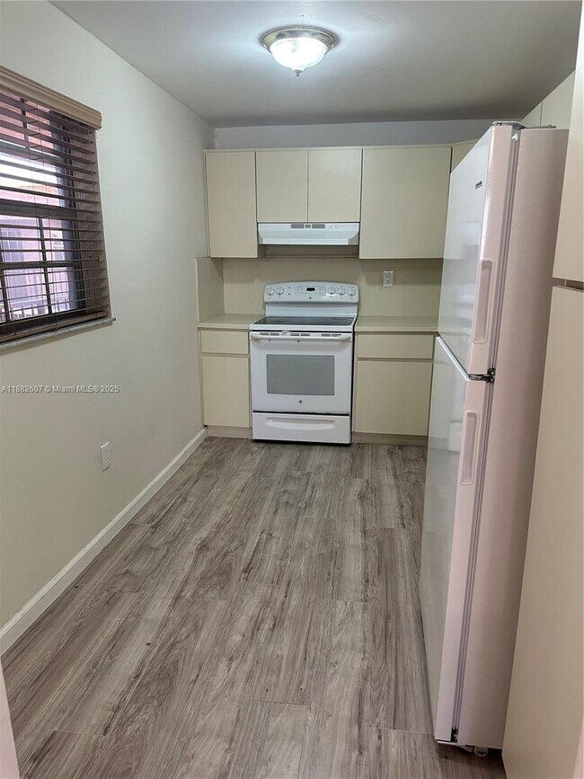 Photo - 6575 W 4th Ave Unit 501