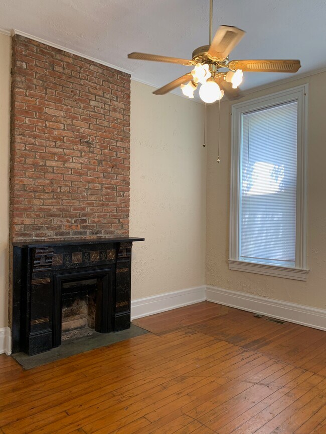 Photo - 2435 Ohio Ave Unit 1