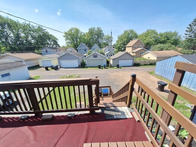 Photo - AVAILABLE JUNE - Billings Park Upper Duplex Unidad 2