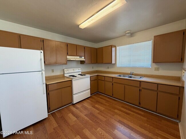 408 Madison Ave Unit 4