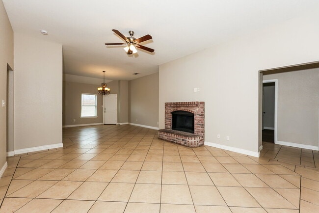 Photo - 8145 Tanner Ave
